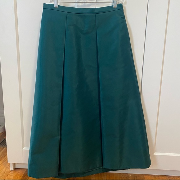 Lord&Taylor “Taffeta” Skirt- NWOT - Picture 9 of 9